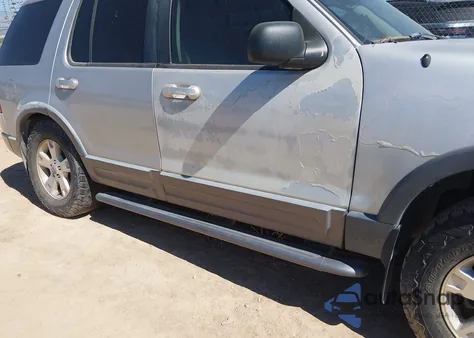 2004 Ford Explorer Nbx/Xlt z USA, uszkodzony, nr VIN 1FMZU73K54ZA14247